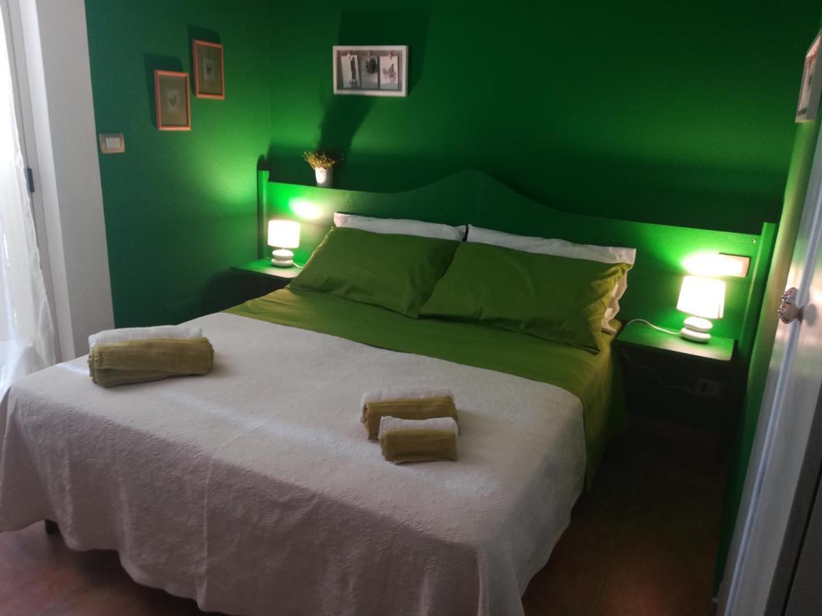 Bed and Breakfast Al Quindici Шилла Экстерьер фото