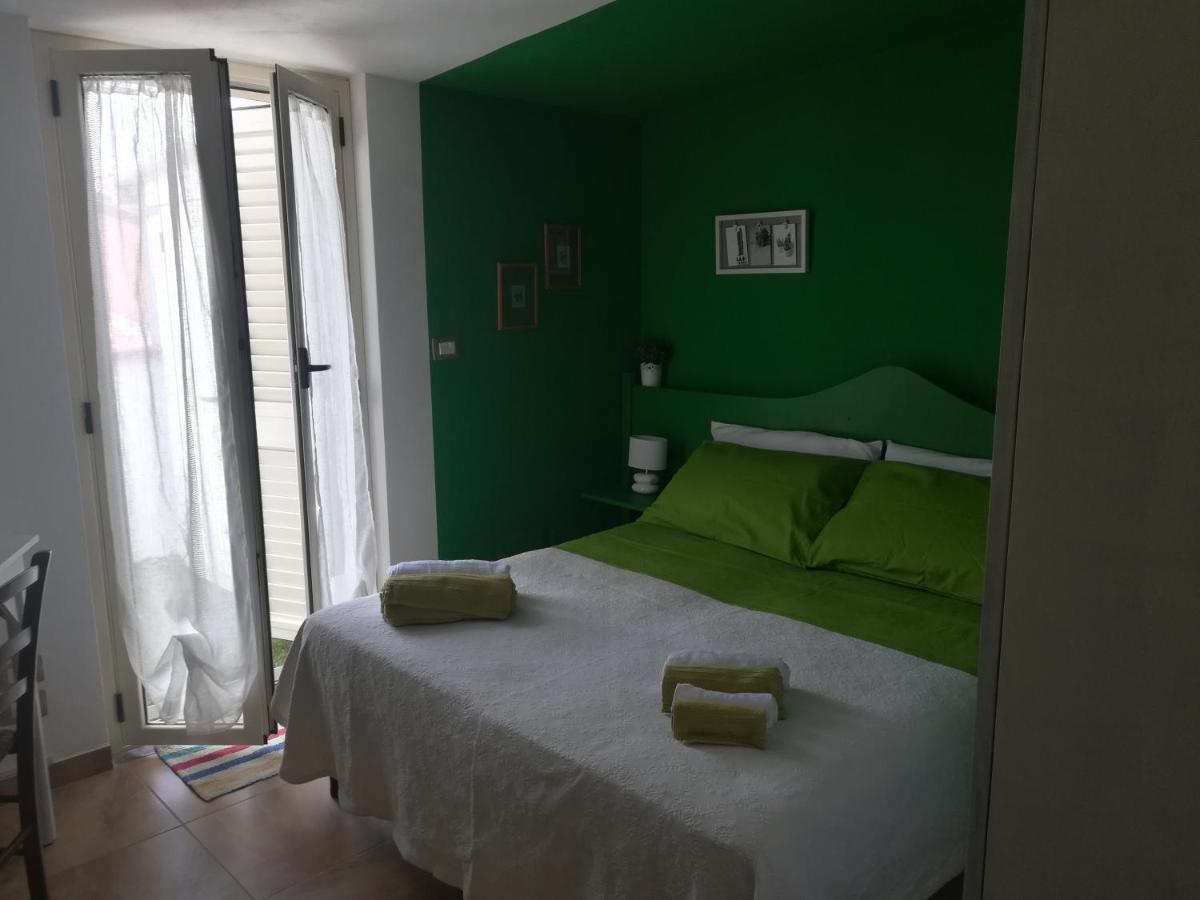 Bed and Breakfast Al Quindici Шилла Экстерьер фото