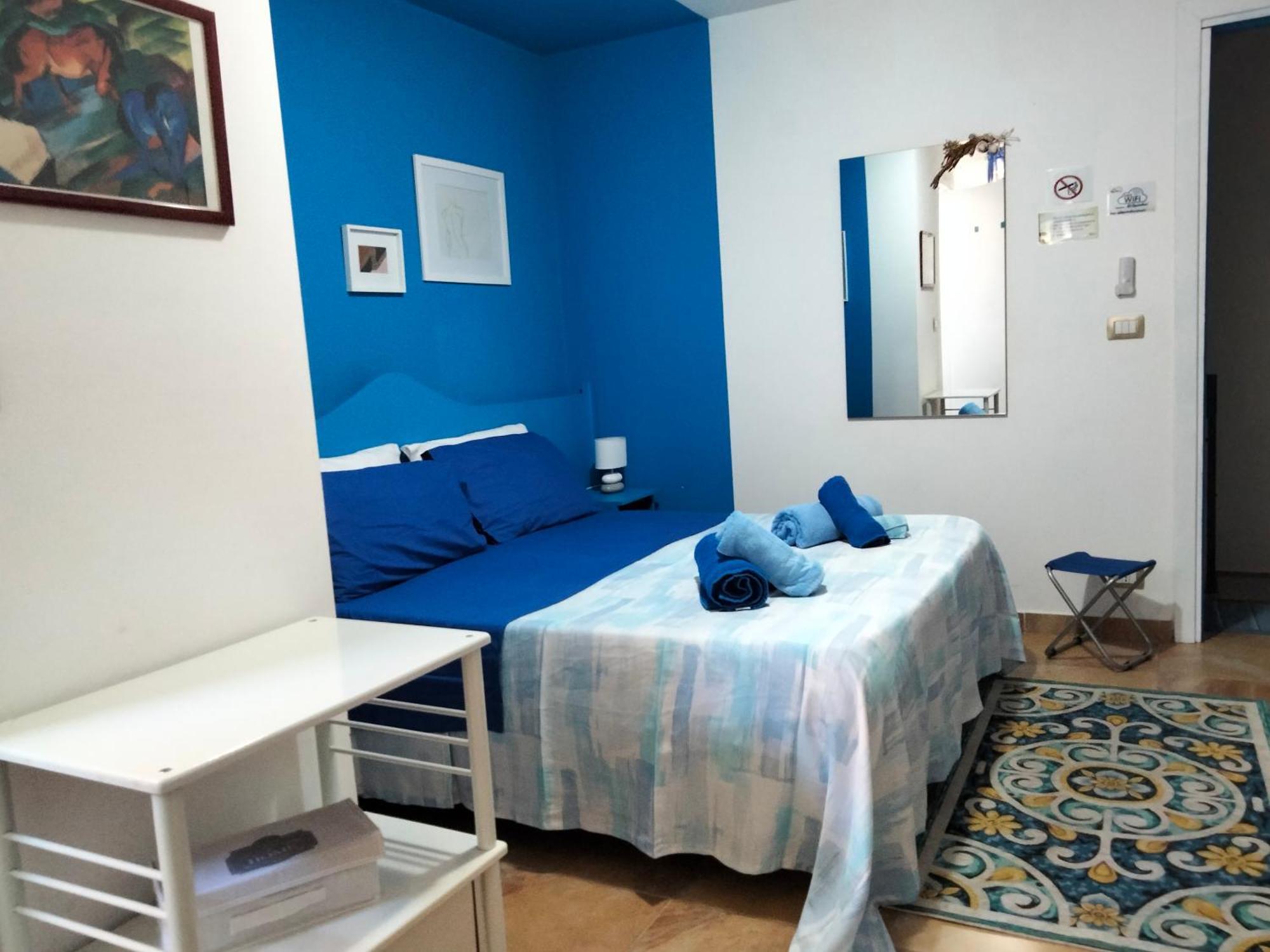 Bed and Breakfast Al Quindici Шилла Номер фото