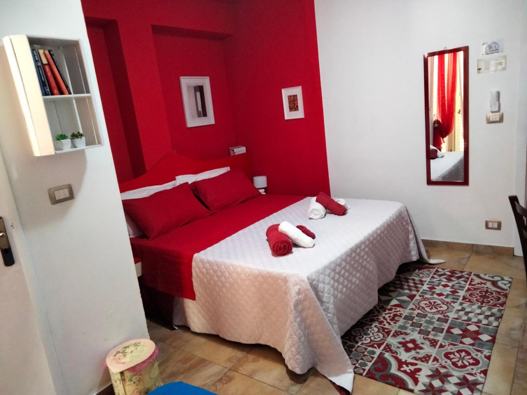 Bed and Breakfast Al Quindici Шилла Номер фото