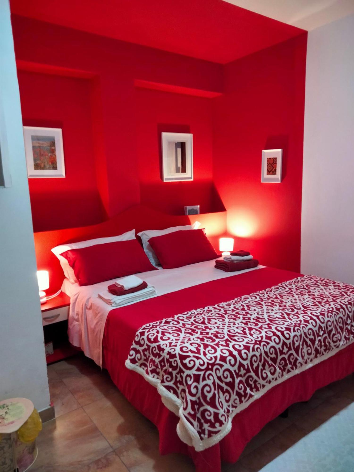 Bed and Breakfast Al Quindici Шилла Номер фото